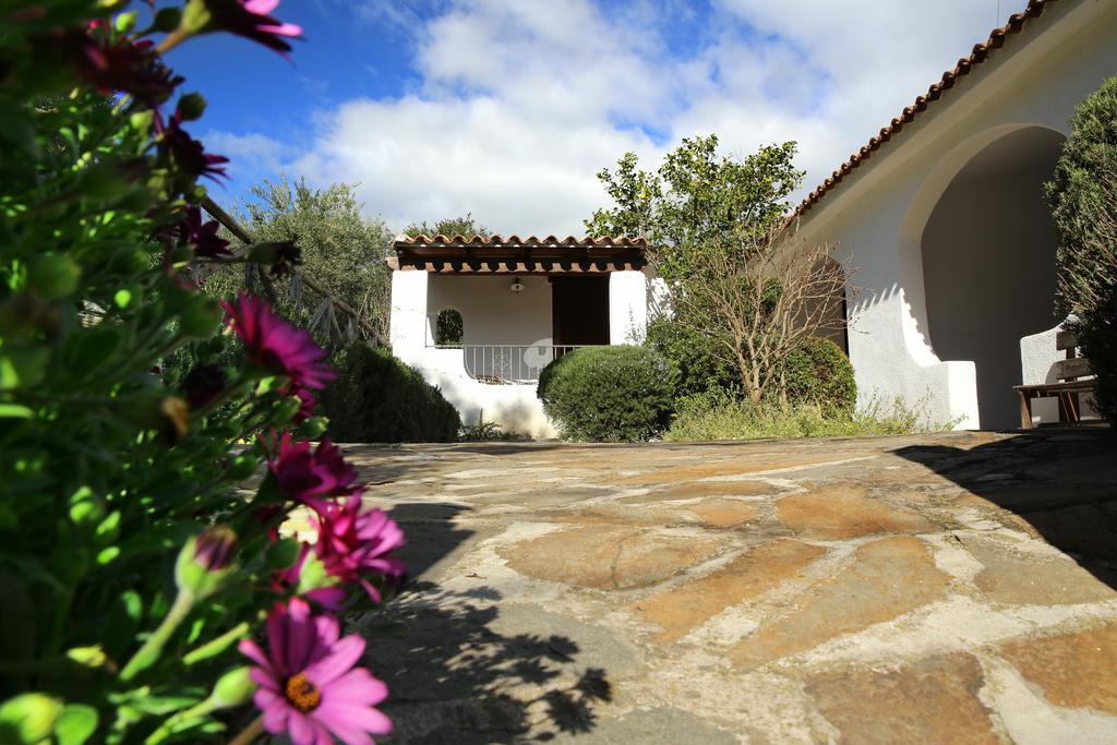 Agriturismo Guthiddai Oliena Exterior photo